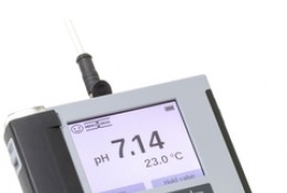 Multiparameter handheld Liquiline To Go CYM290